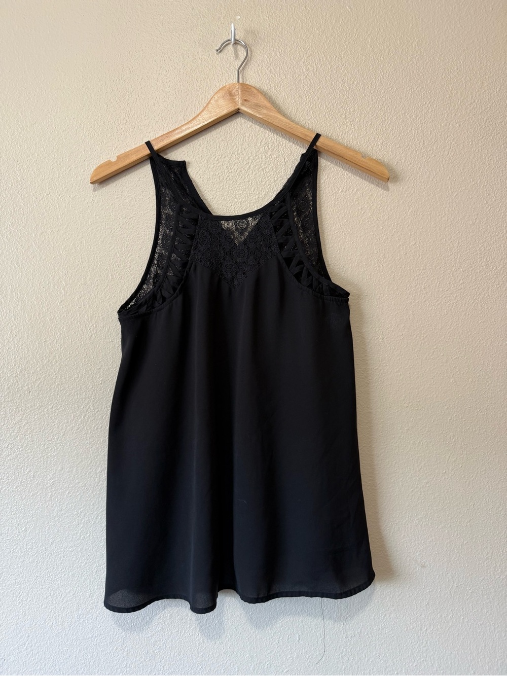 Doe & Rae Black Lace-Trim High Neck Tank